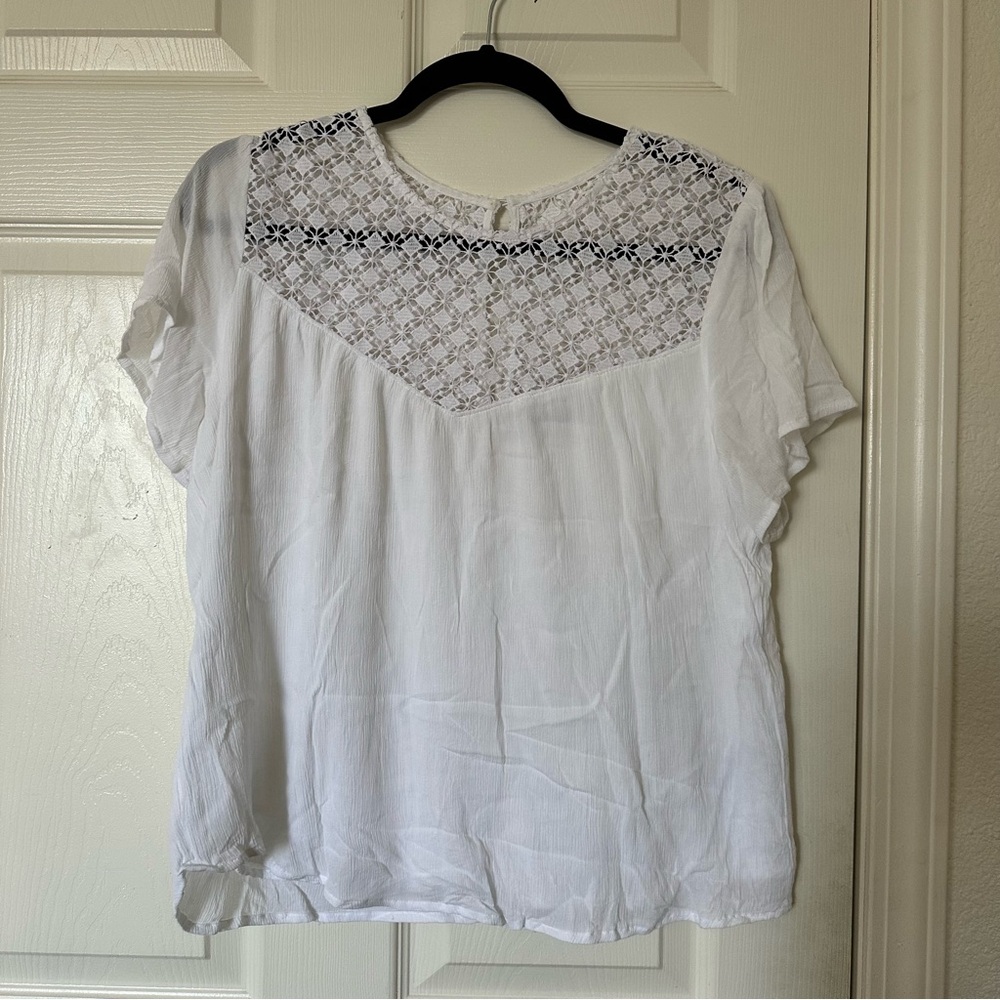 Abercrombie & Fitch White Lace Top